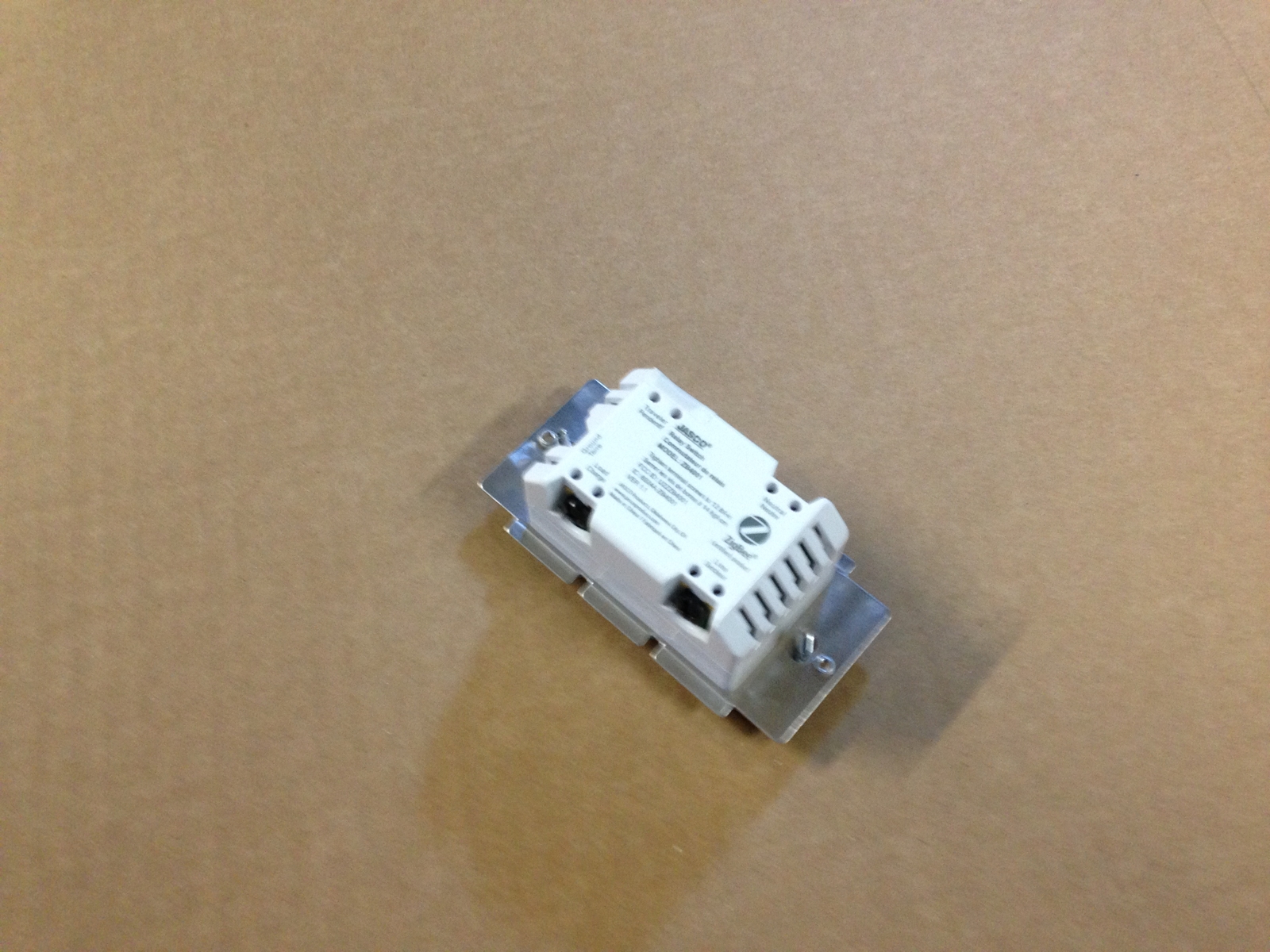 JASCO 45856 IN WALL WIRELESS SMART SWITCH 120/60 211658