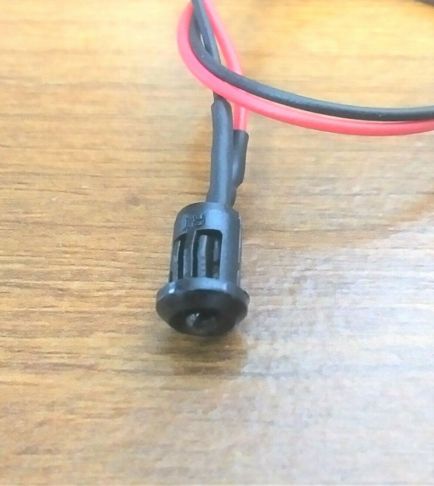 BBT 12 volt DC Red LED 1/4" Snap-In Mini Indicator Light