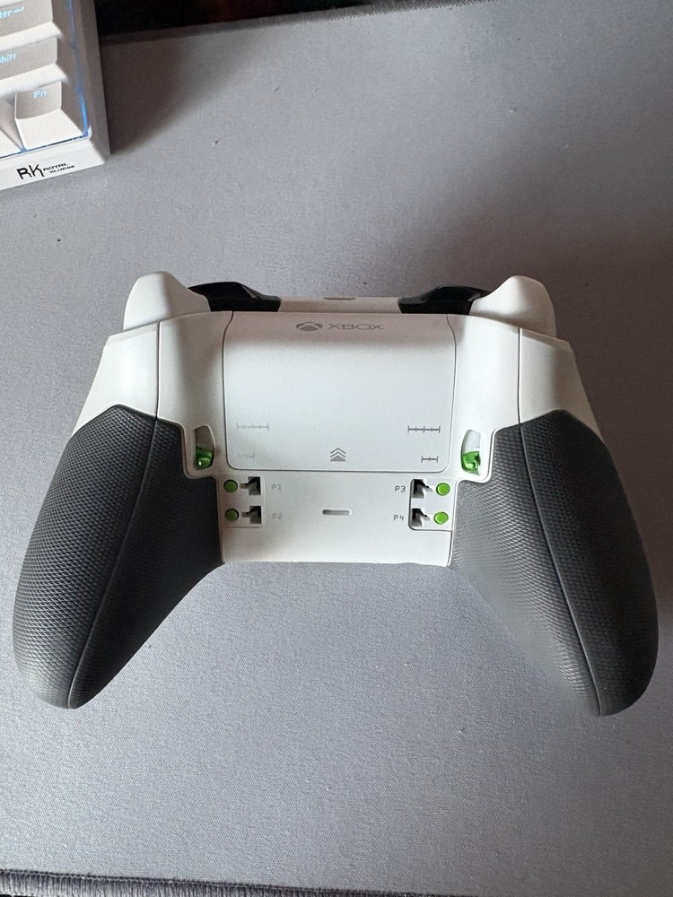 Microsoft Xbox Elite Special Edition Wireless Controller White w/ Carrying Case