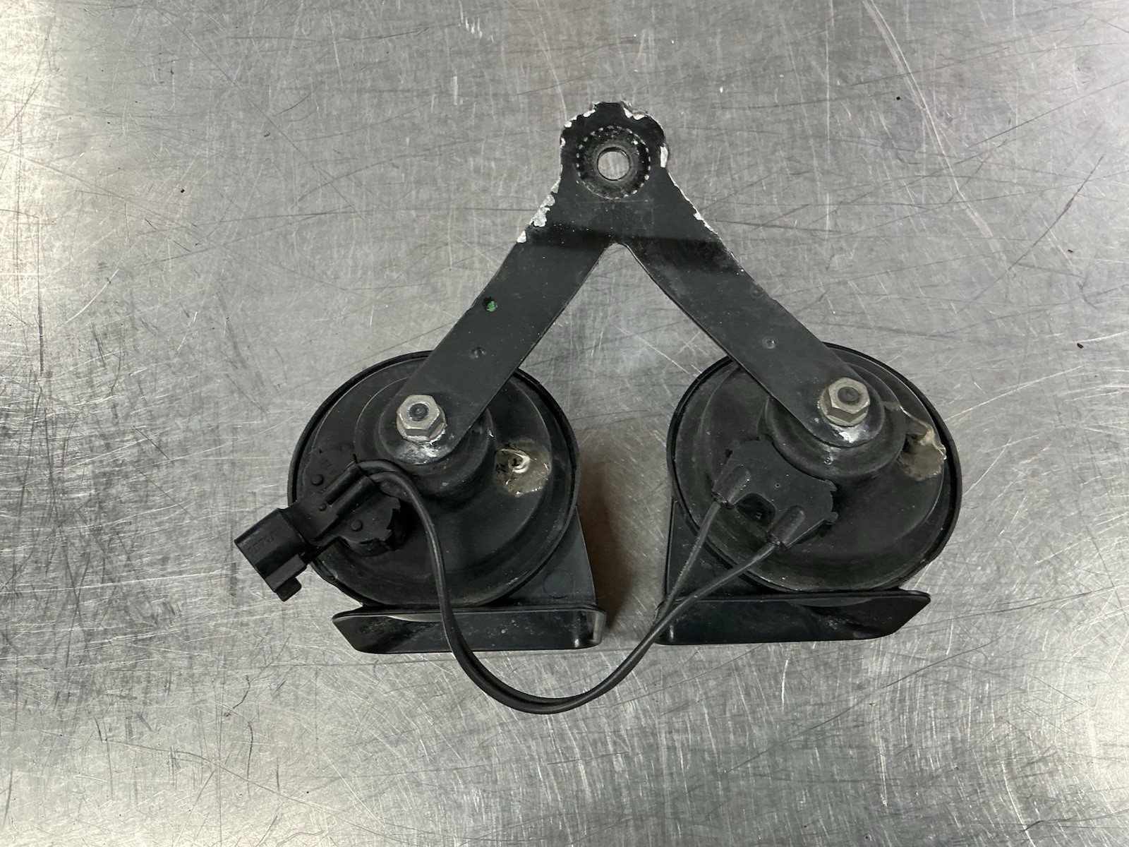 2015-2020 FORD F150 LOW & HIGH PITCH NOTE TONE DOUBLE HORN SIGNAL OEM #281