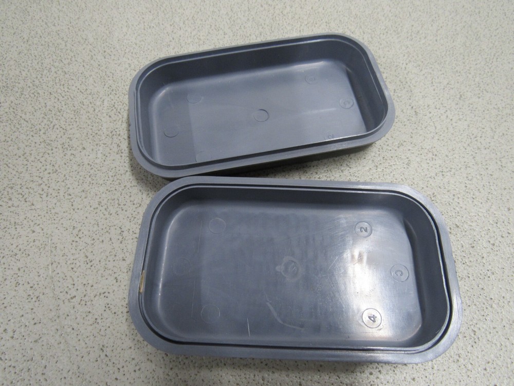 WW2 US Tenite Plastic First Aid Packet Carlisle Model CONTAINER ONLY Experimenta