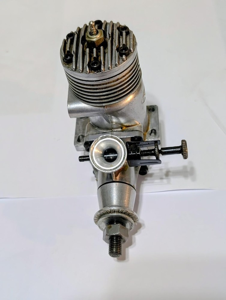 K & B 35 SERIES 75 CONTROL LINE ENGINE, PRE-OWNED, EXCELLANT COMPRESSION