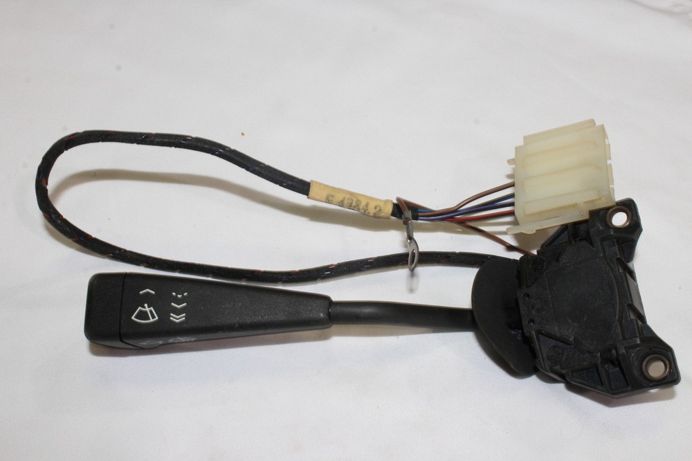 Wiper blade switch for BMW 7 series E-23