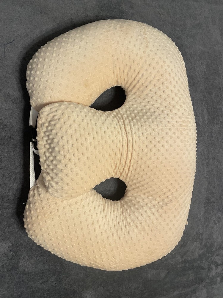 twin z pillow Perfect Condition No Stains