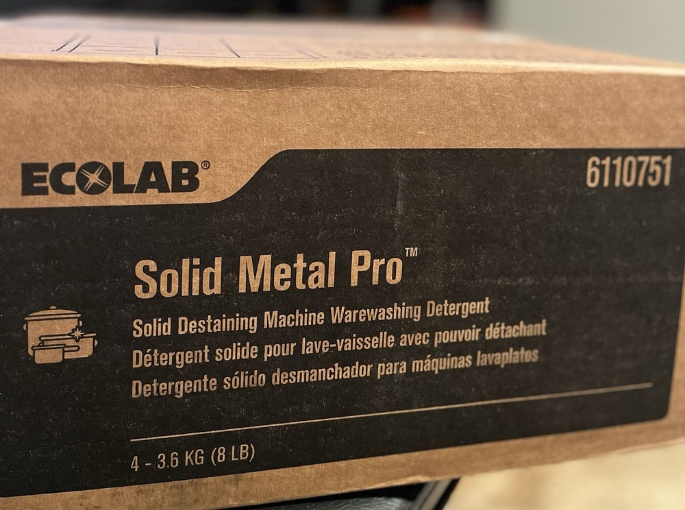 4 x ECOLAB Solid Metal Pro 6110751 Destaining Machine Warewashing Detergent