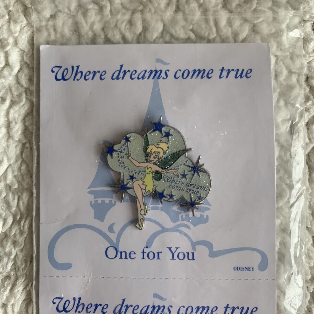 NEW Disney Where Dreams Come True Tinker Bell Pixie Dust 2 Pin Pack Gift Set