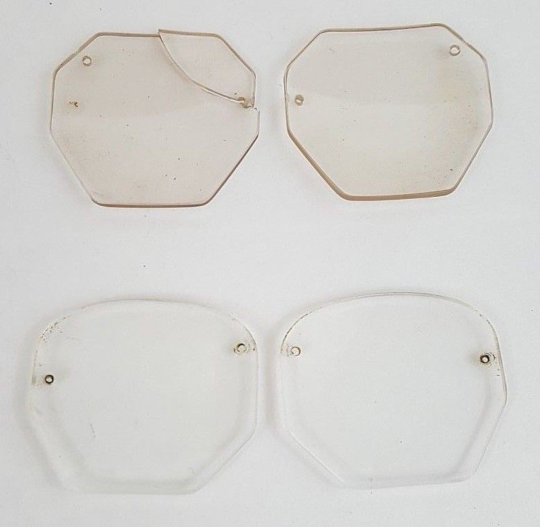 Antique WW2 Hawaiian Leather Glasses Case W/Variety Of Different Colored Lenses