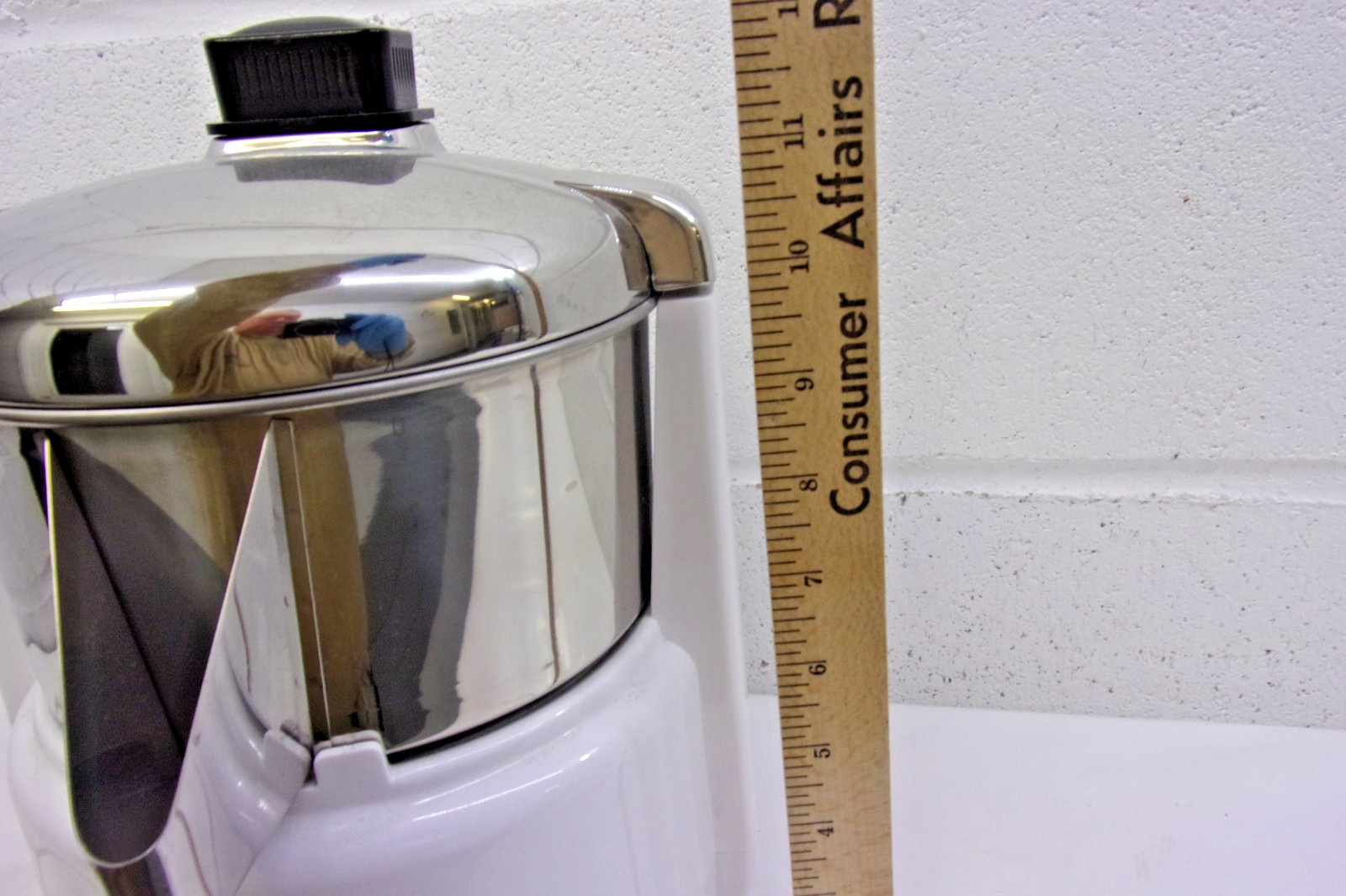 NEW ACME Supreme JUICERator 11JE21 Model 6001 4.8 Amp Heavy Duty Fruit Juicer