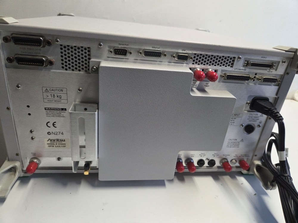 Anritsu MS4622B 10 MHz to 3 GHz S - Parameter Vector Network Analyzer