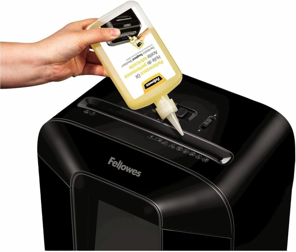 Powershred Performance Shredder Oil 12 oz with Extended Nozzle for Efficiency