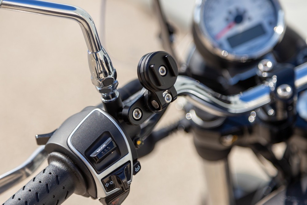 SP Connect 53230 Clutch Mount Pro Black