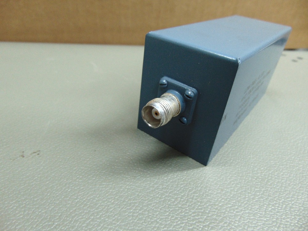 NOS Microwave Filter Co. 400 MHz Low Pass Filter 3399B
