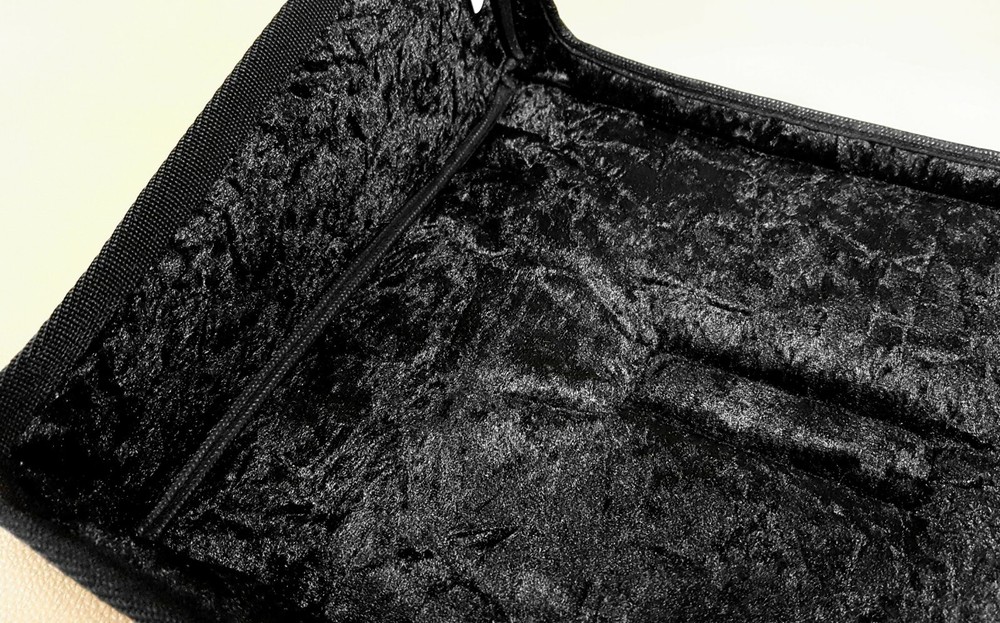 Custom padded cover for AKAI MPC 3000