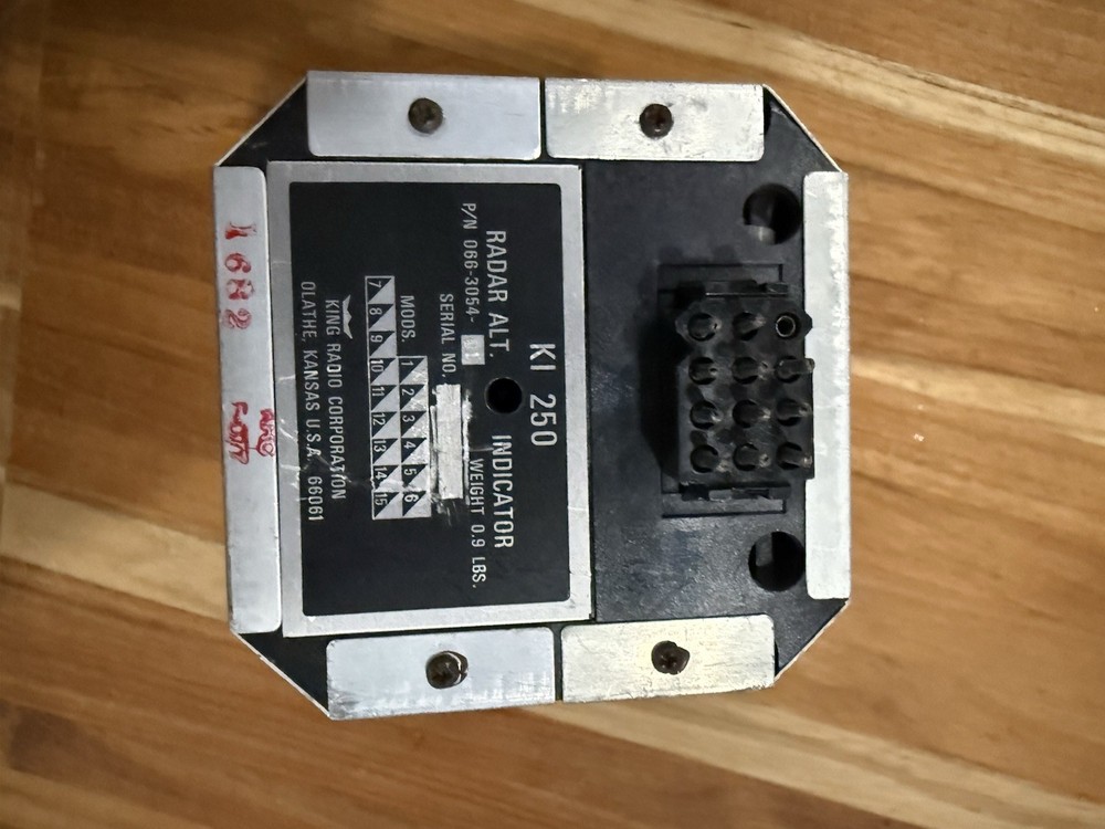 Bendix King KI 250 Radar Altitude Indicator 066-3054-01