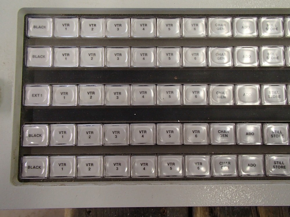 AMPEX AVC VISTA 18N Mixer