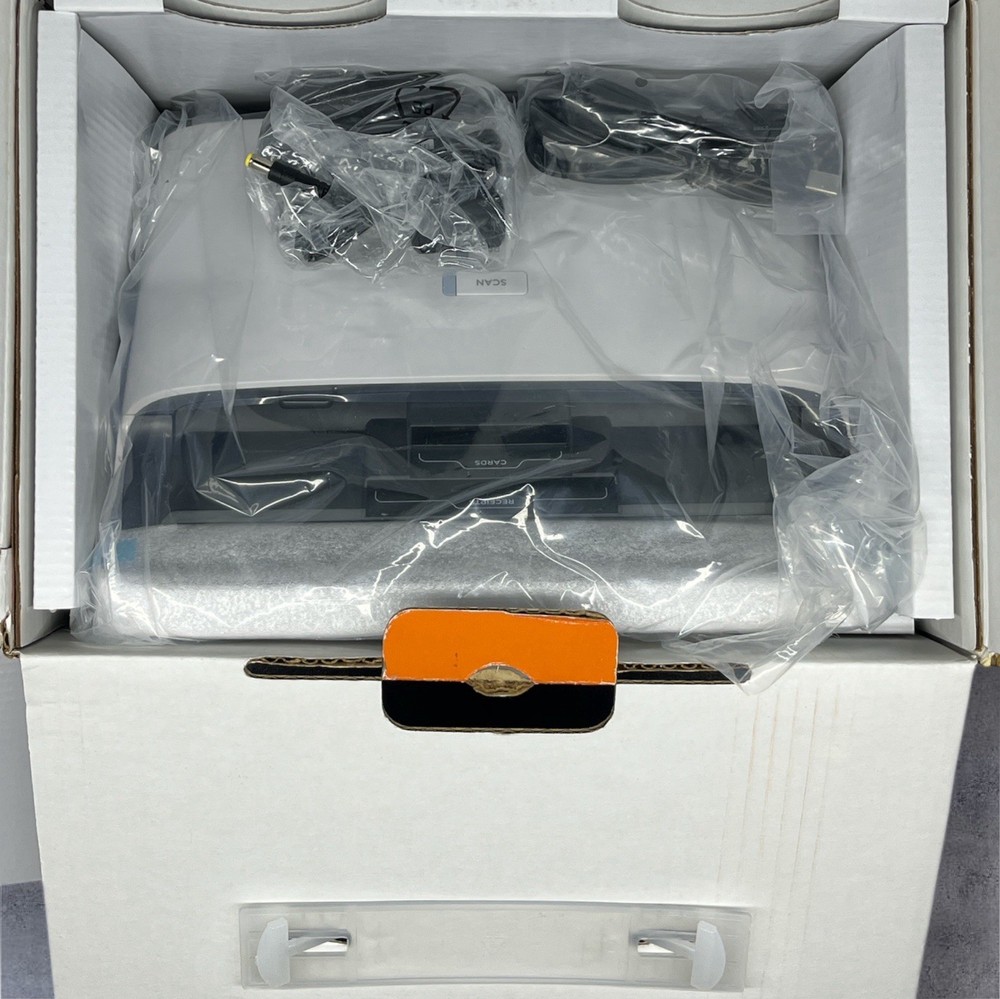 NeatDesk for Mac Desktop Scanner NEW in Box w/ Software, USB, Power Adapter