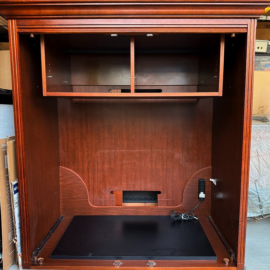 Thomasville Broyhill Cherrywood Entertainment Center Cabinet USA Original Owners