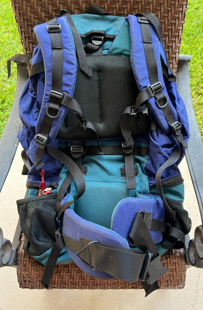 Kelty Arapaho Multi-Day Backpack Hiking Adjustable Straps Internal Frame