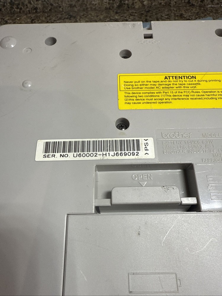 Electronic Brother P-Touch PT-1750 Labeling System Thermal Maker Printer