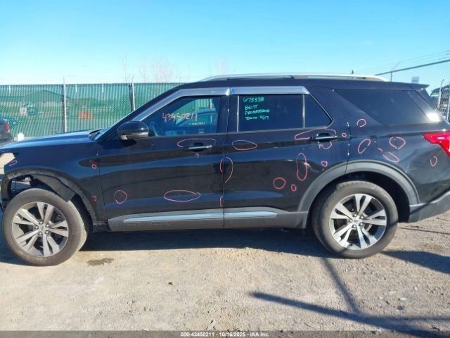 Camera/Projector Camera Windshield Mounted Fits 20-24 EXPLORER 12702946