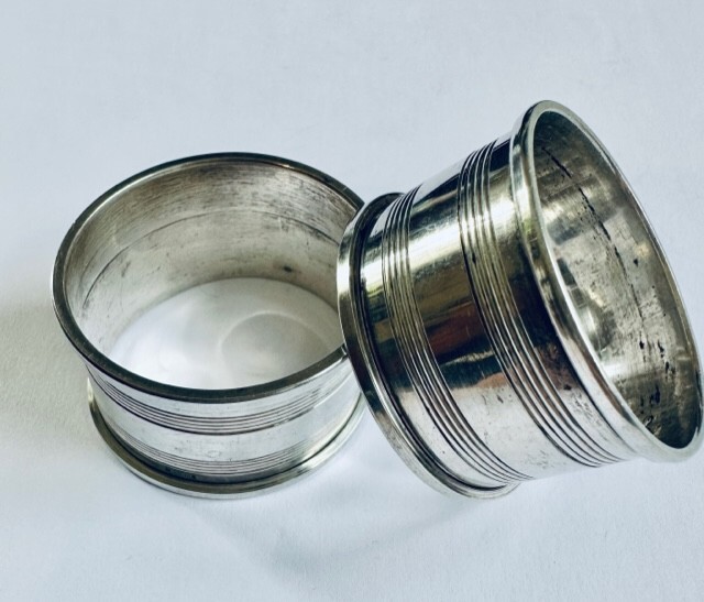 Pr Vintage Antique Solid Silver Engine Turned Art Deco Napkin Rings Table Ware