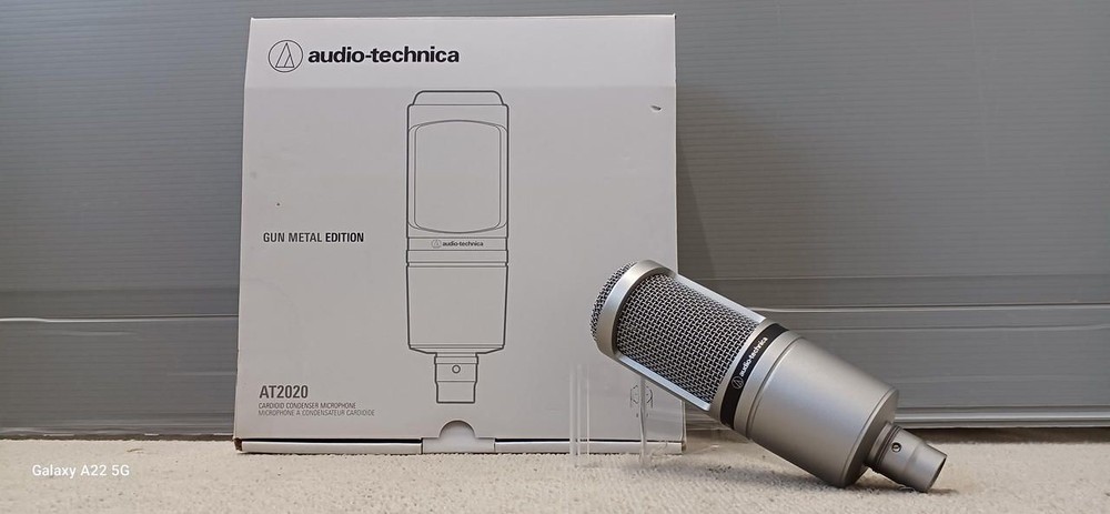 AUDIO-TECHNICA Condenser Microphone AT2020 Used