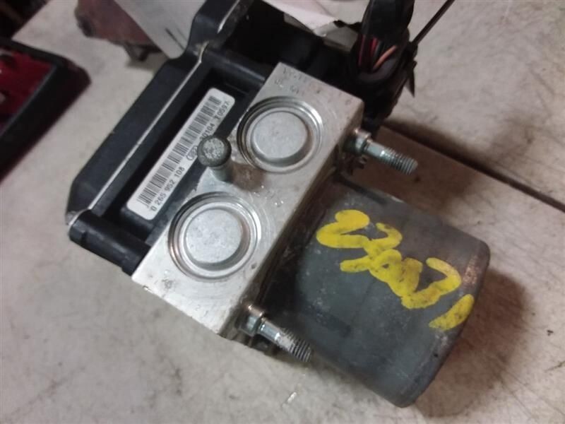 2012-2017 Chevy Traverse Abs Pump Anti Lock Brake Pump Control Module OEM