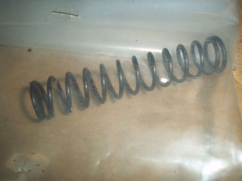 FREIGHTLINE SPRING PART NUMBER Q63175