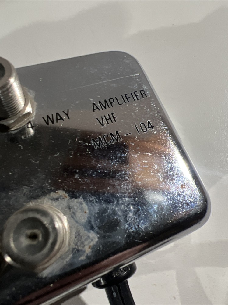 4 way vhf amplifier MCM-104