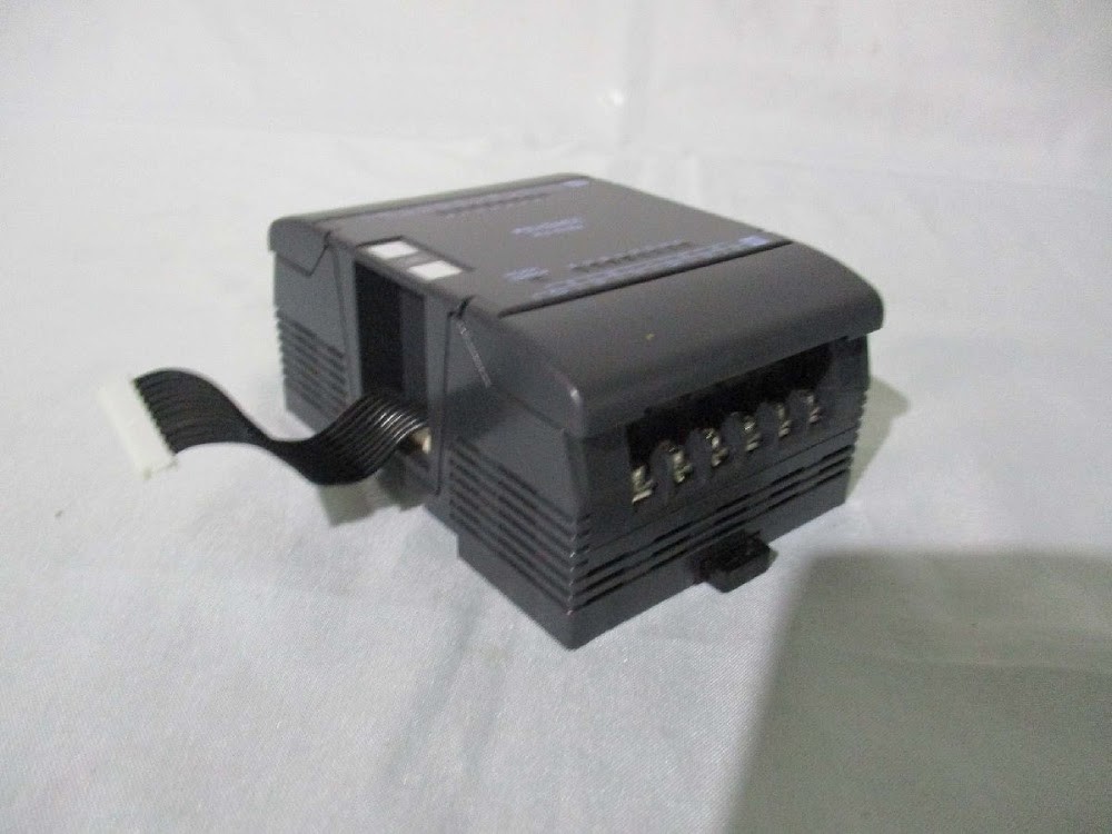 KEYENCE PLC KV-E16X BABR40915C122 USED