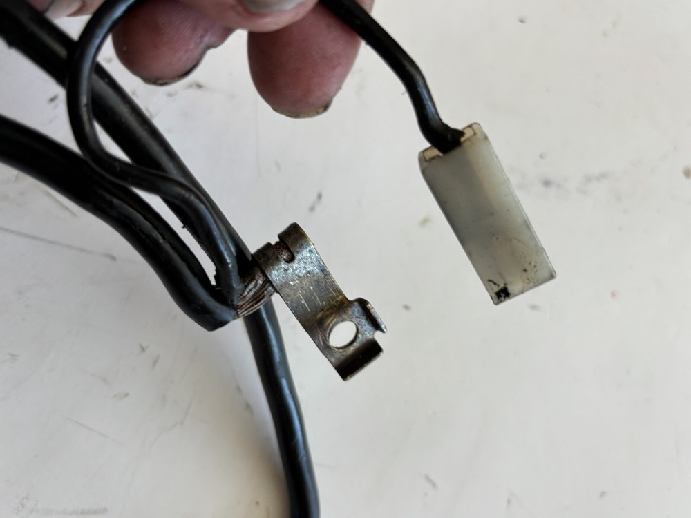 98-01 Yamaha YZF R1 Engine Ground Cable