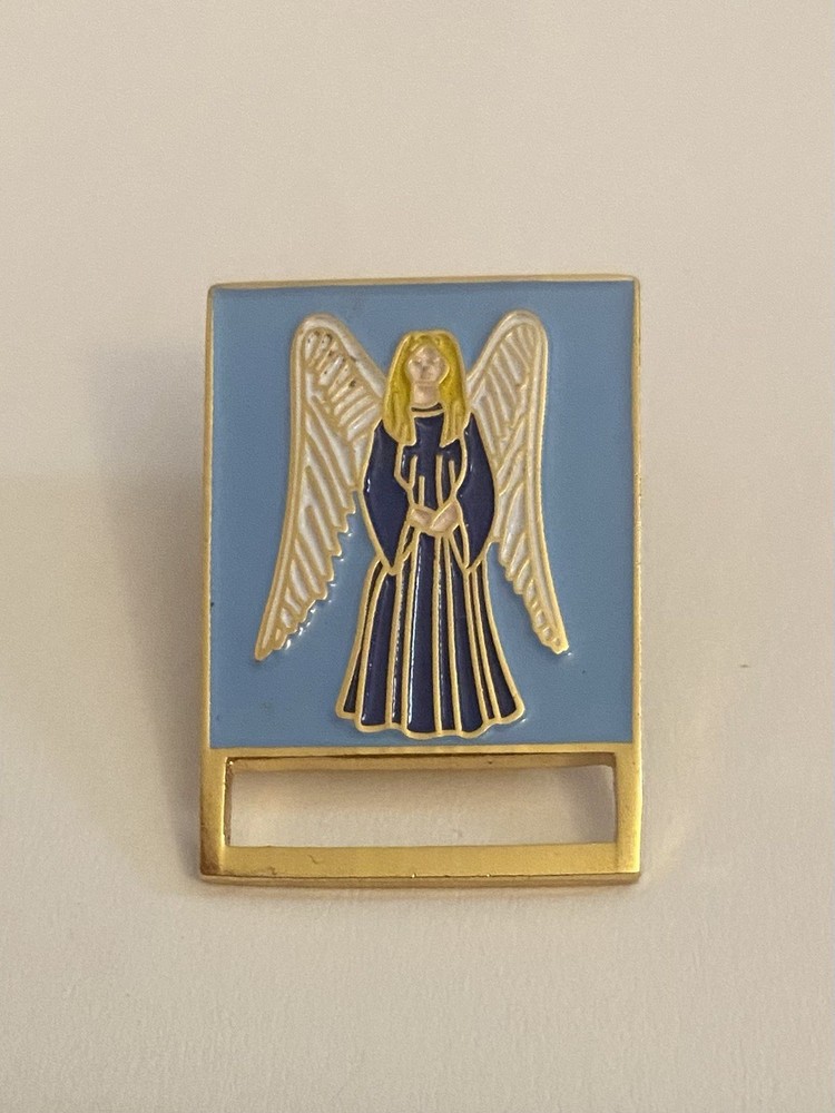 Religious Angel Lapel Pin P194