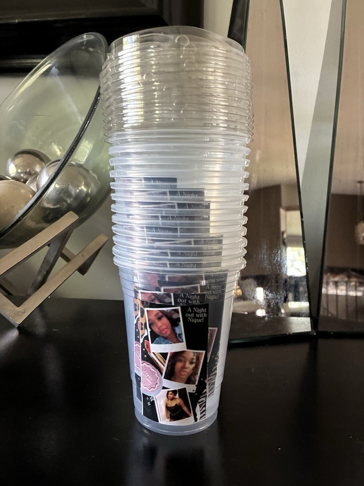 Customizable Disposable Plastic Cups with Lids (10)