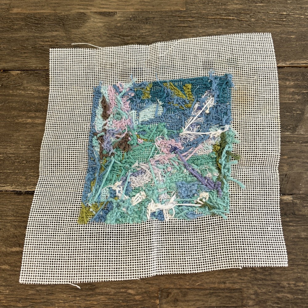 2004 COMPLETED Dimensions Mini Dragonfly Pastels Needlepoint 5”x5” **READ**