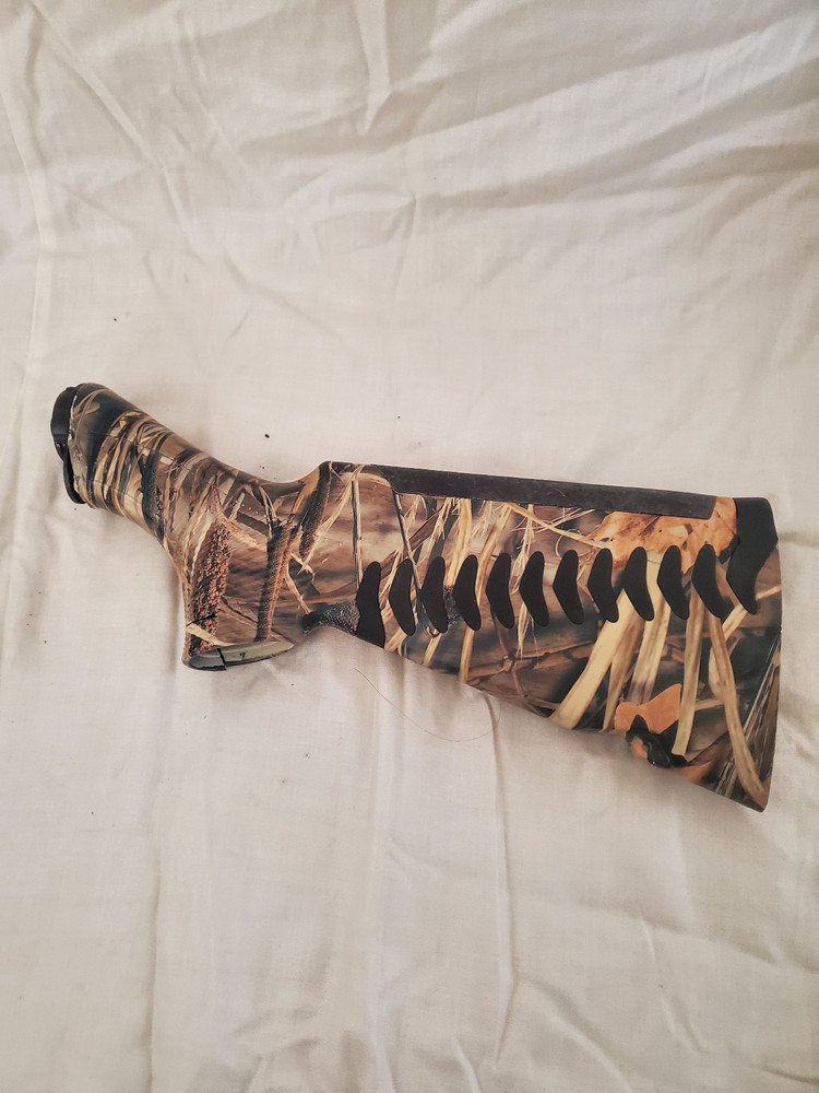 Benelli Vinci Stock Hardware