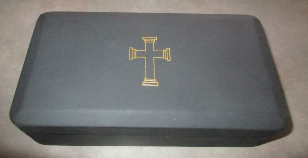 Portable Communion Set in Case "Last Supper" Set