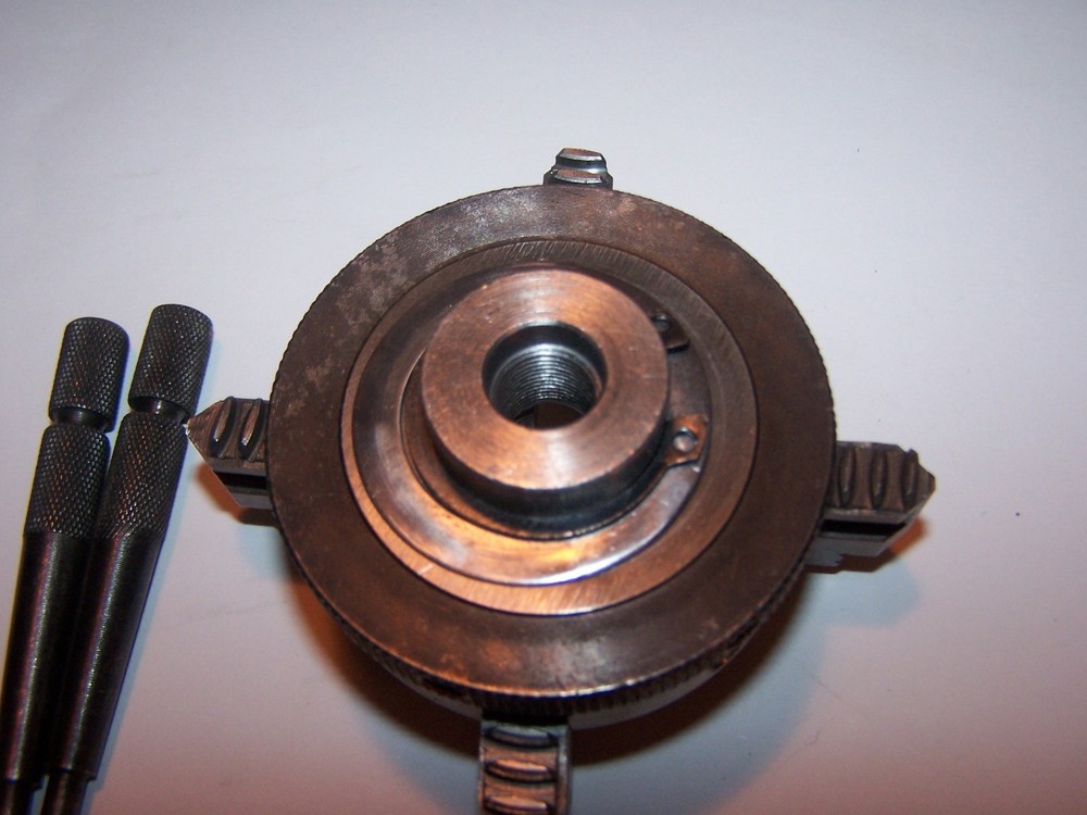 UNIMAT, 4 Jaws Scroll, Reversible, 12Mx1 threads, Ref Chuck 1001, Non-Unimat,#53