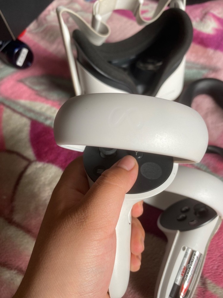 Meta Oculus Quest 2 256GB Standalone VR Headset - White