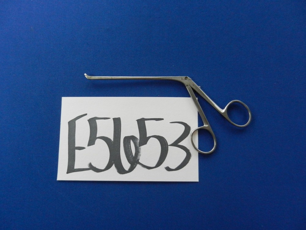E5653 Richards 7023-0701 ENT Up Angled Forceps