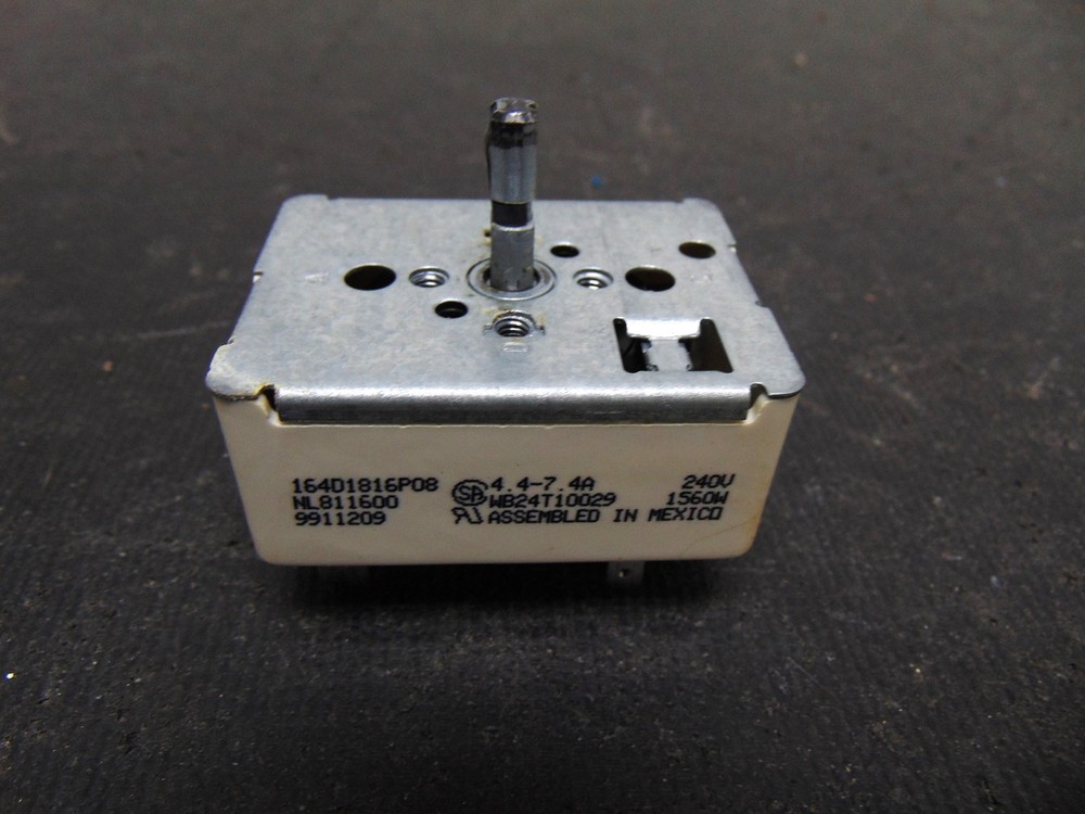 GE Range JBP66B0B1AD Infinite Control Switch WB24T10029