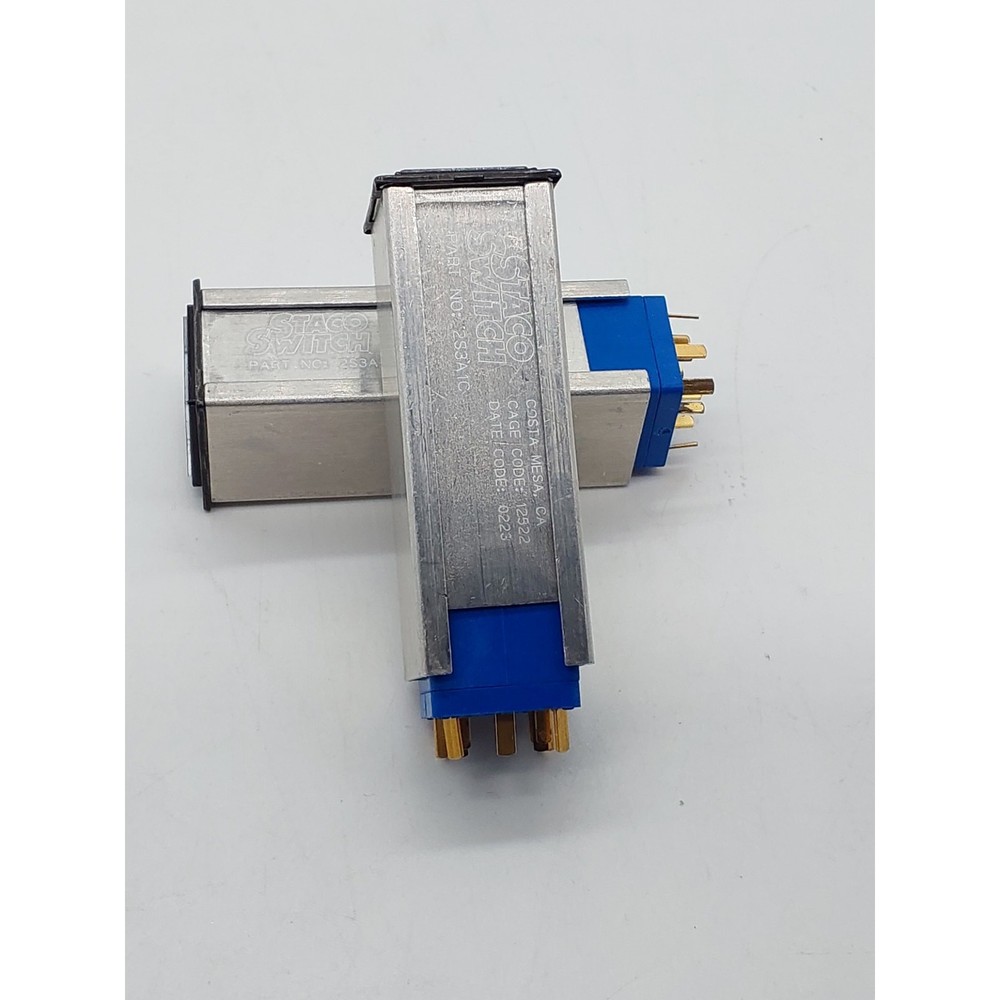 Staco Push Button Switch, 2S3A1C, Aircraft Replacement, Bulk Packed, NEW