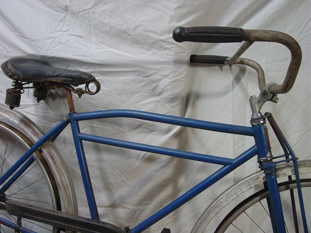 Antique 20's original ELGIN BICYCLE 28" metal clad rims vintage bike project NR