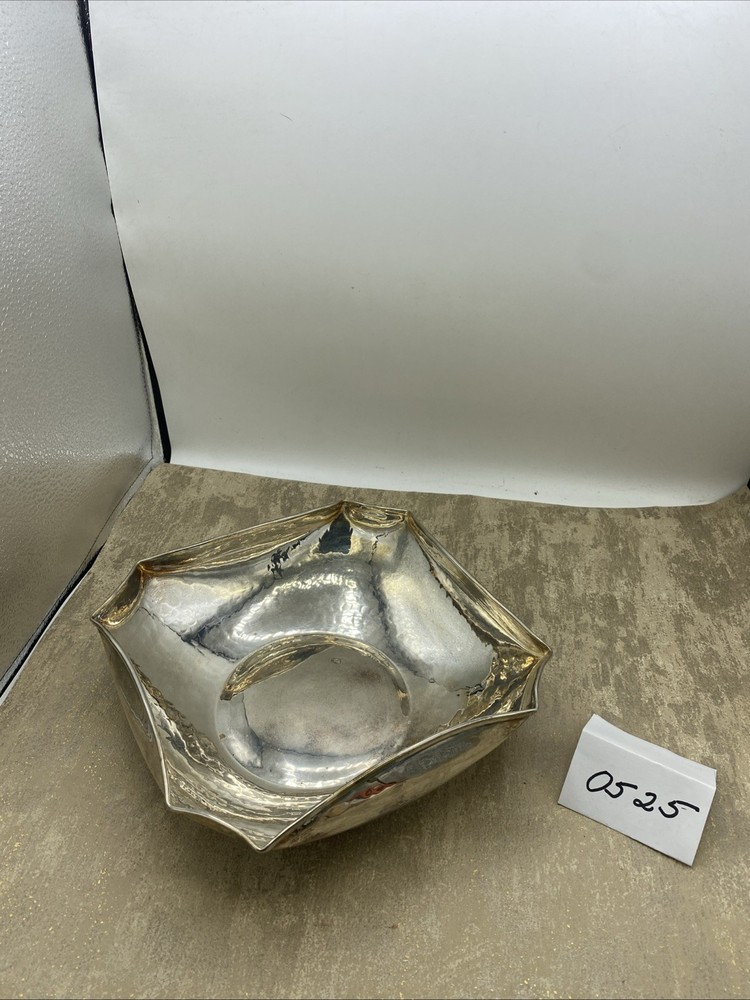 Italian Designer BATTUTO A MANO Handhammered Silverplated Plate/ Bowl 8” Diam