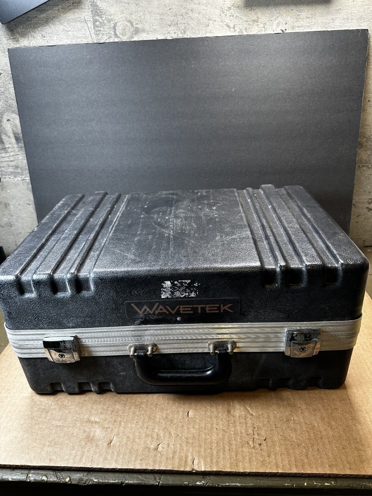 Wavetek LT8155 Cable Certifier Cat5 Cat5e w/ Adapters & Calibrator Used Works!!!