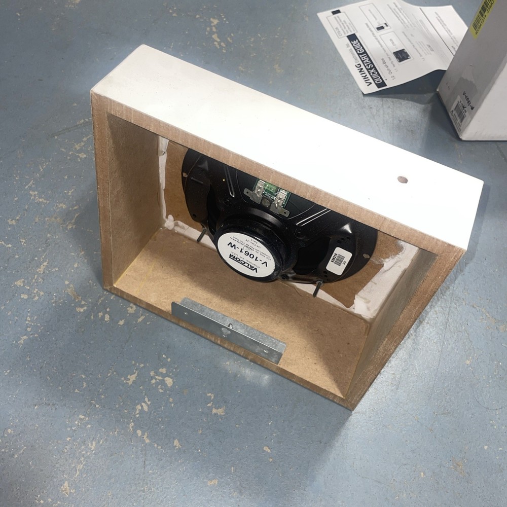 Valcom V-1061-W Wall mount talkback speaker