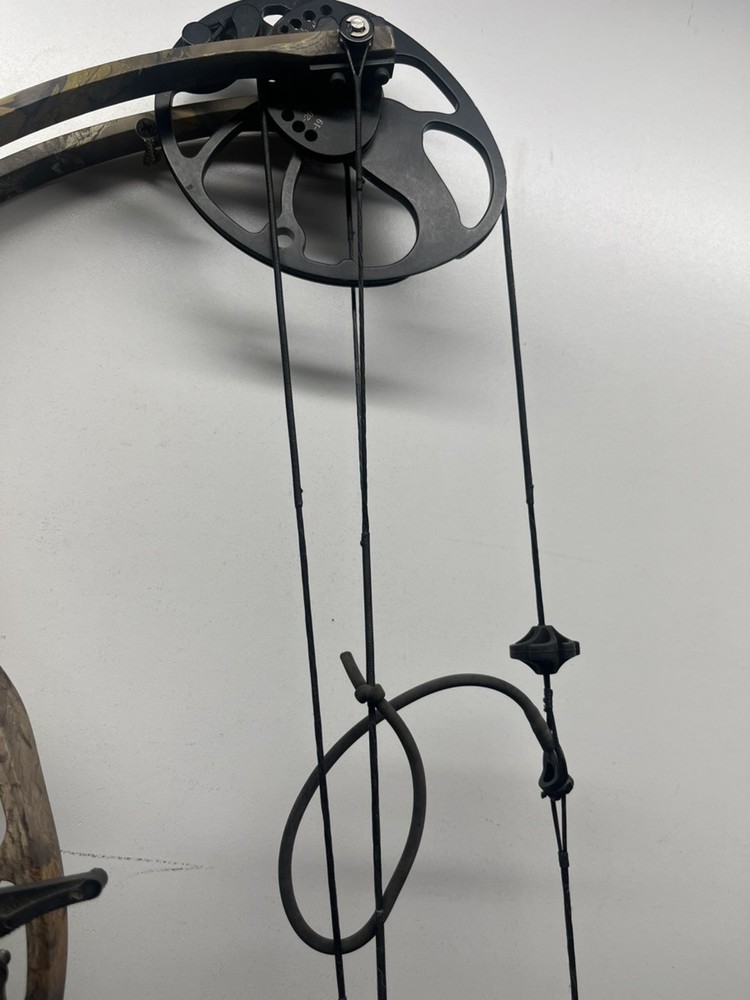 TOPOINT ARCHERY TRIGON 70LB COMPOUND BOW (P03063306)