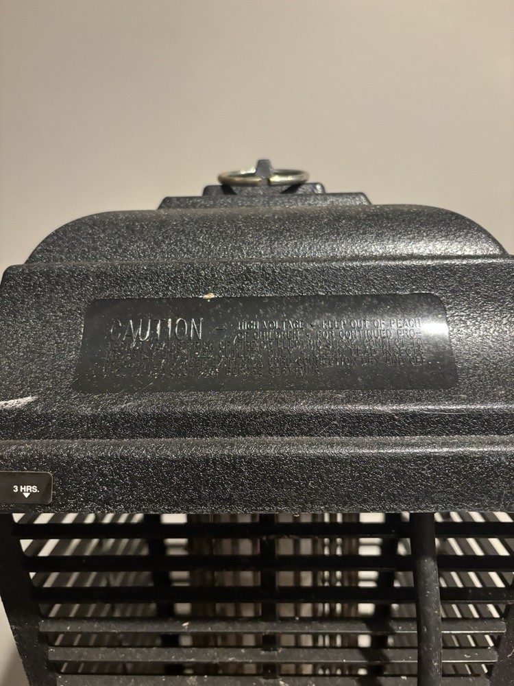 Sears Best Programmable Bugwacker Insect Killer Model 7114083 80 Watts ~ Working