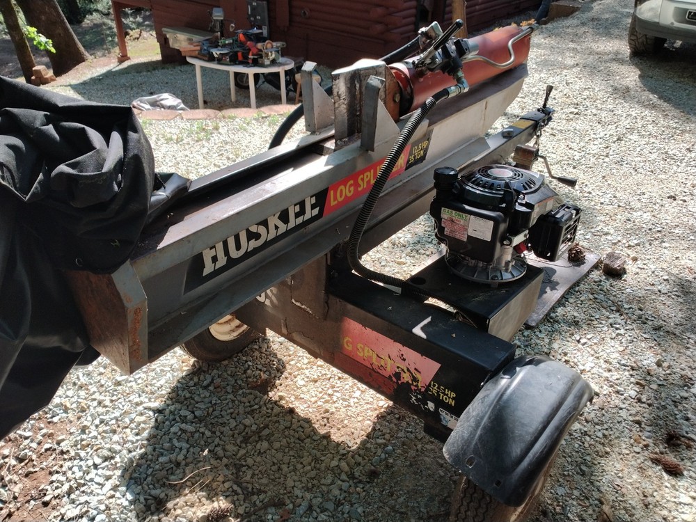 huskee 35 ton log splitter