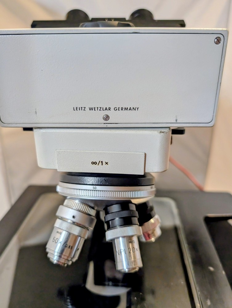 Leitz Wetzlar Metalloplan Microscope