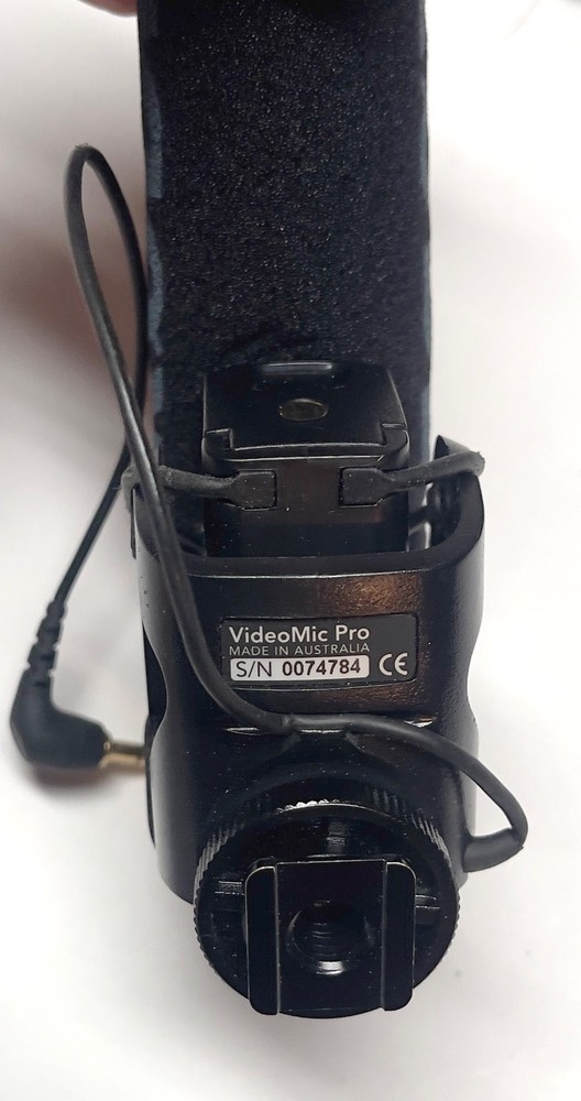 Rode VideoMic Pro Stereo Microphone With Pop Filter & Wind Screen